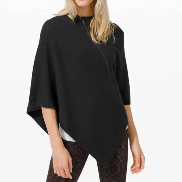 lululemon athletica Sweaters - Lululemon On The Go 100% Merino Wool Knit Poncho